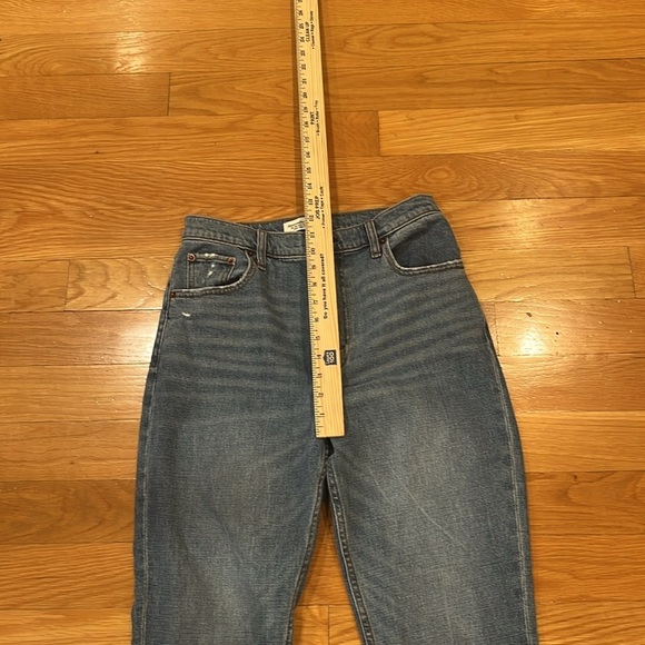 Abercrombie & Fitch the 90s slim straight ultra high rise jeans size 28/6L. - Picture 5 of 11